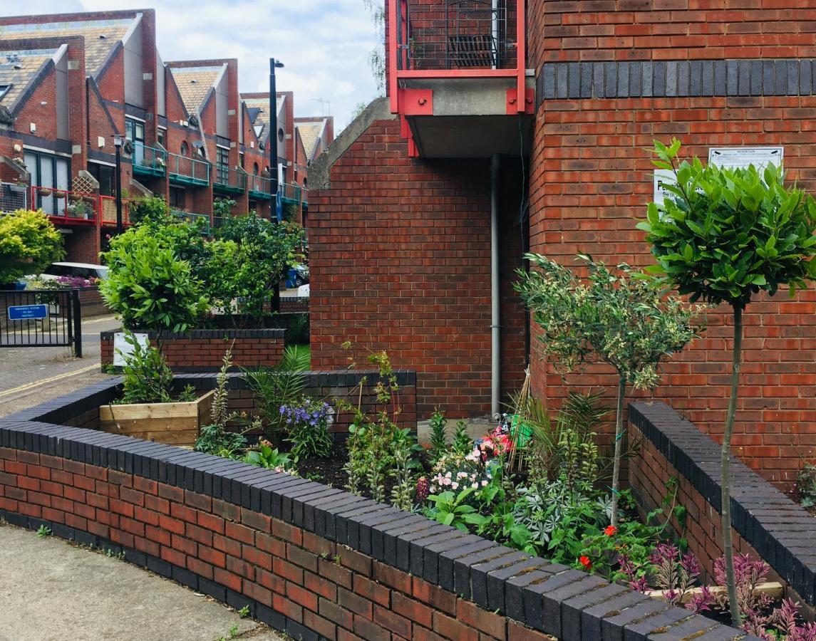 One-Bedroom Rotherhithe/Bermondsey Flat, Central London, Uk Экстерьер фото